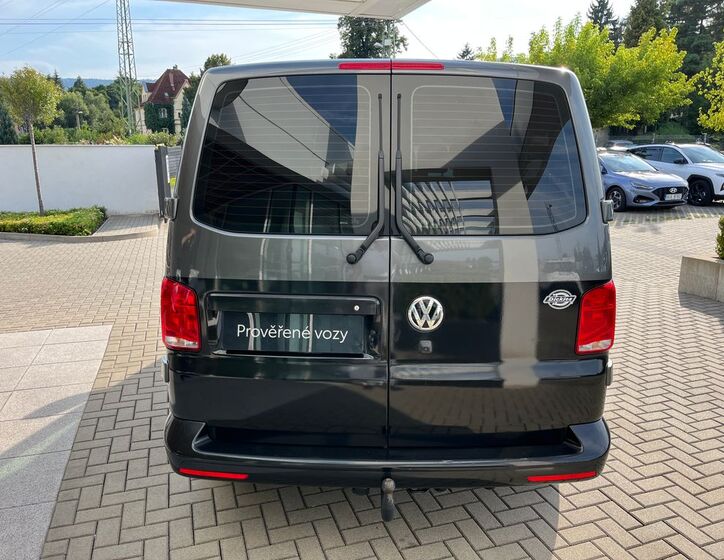 Volkswagen Caravelle 5