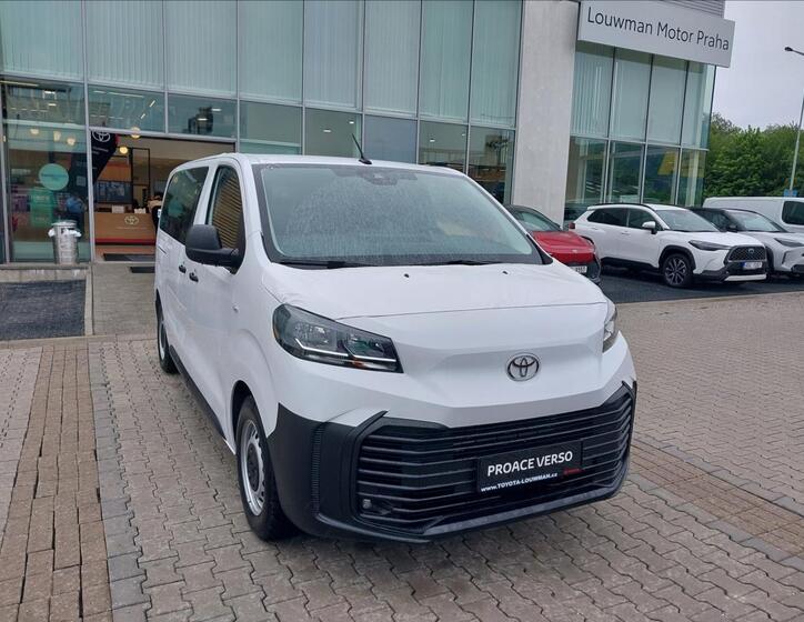 Toyota ProAce Verso 1