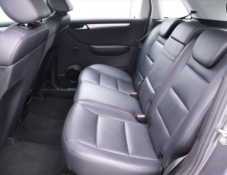 Mercedes-Benz Třídy B Hatchback 2,0 l 80 kw