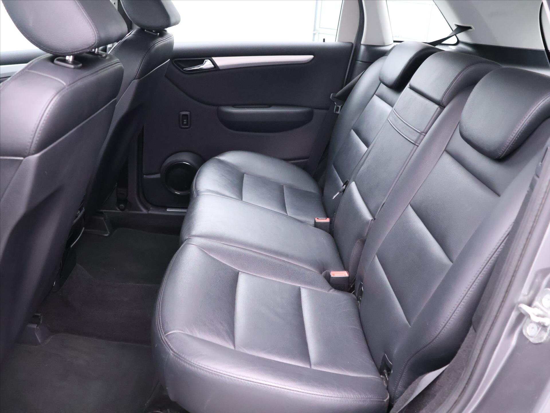 Mercedes-Benz Třídy B Hatchback 2,0 l 80 kw