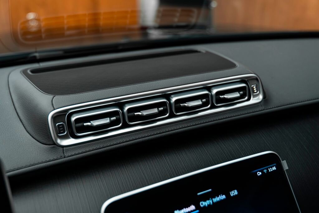 Mercedes-Benz Třídy S Sedan 4,0 l 370 kw