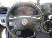 Volkswagen Multivan 15