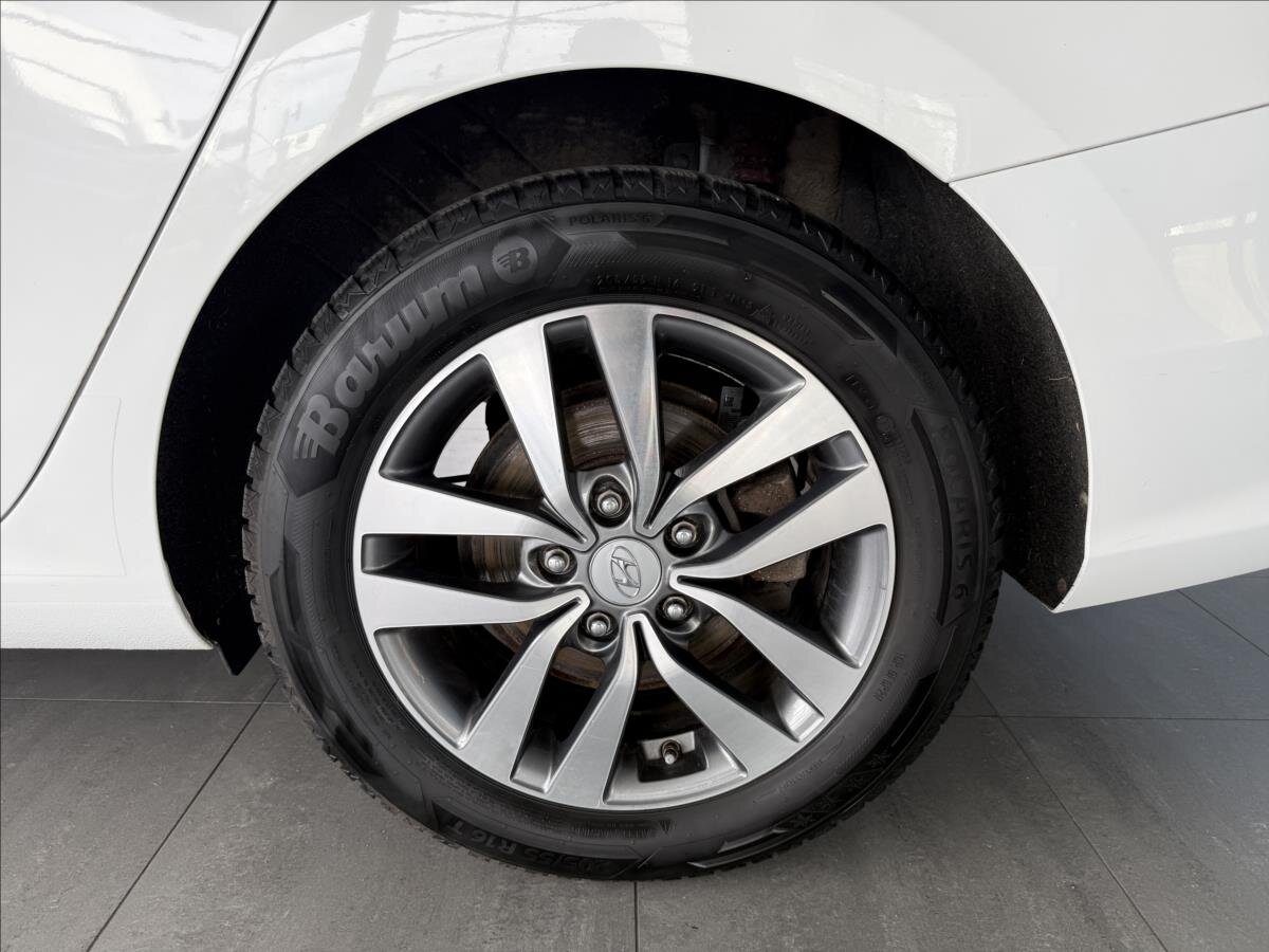 Hyundai i30 Kombi 1,4 l 103 kw