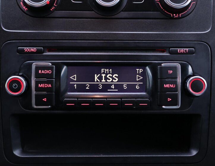 Volkswagen Caddy Skříň 2,0 l 81 kw