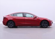 Tesla Model 3 8