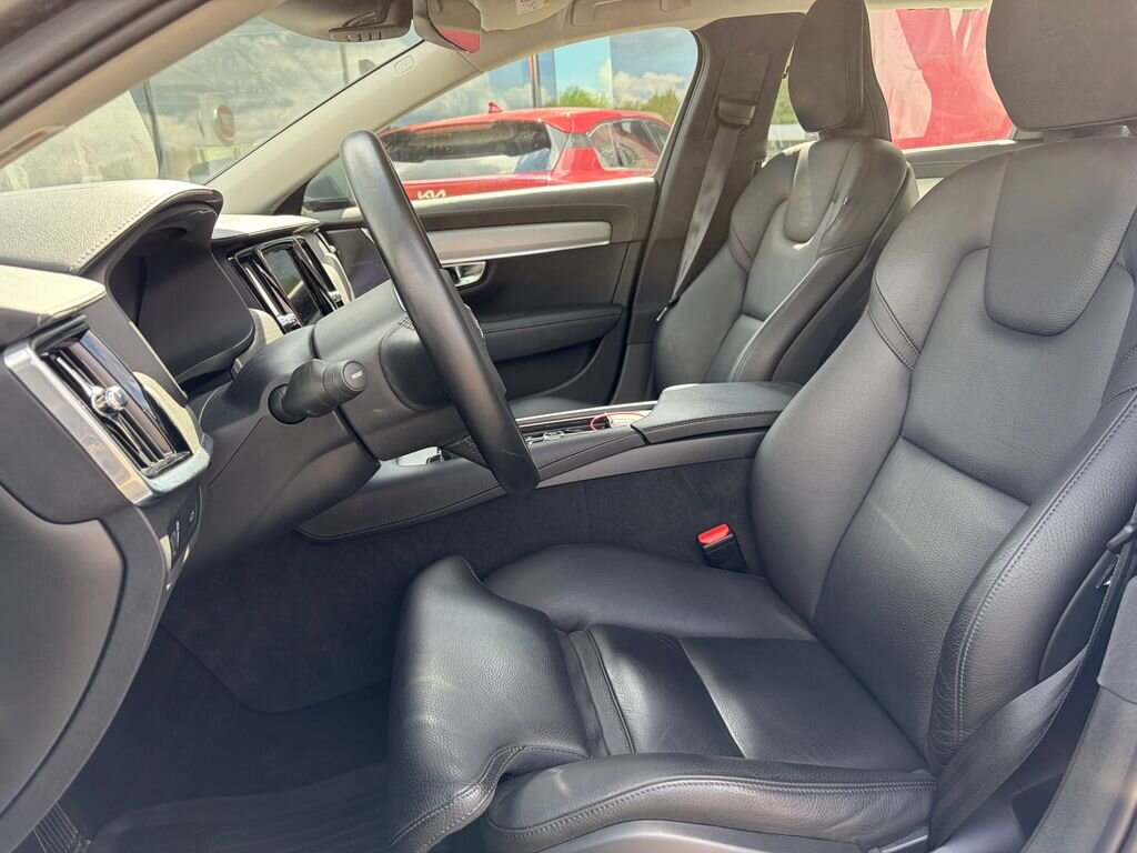 Volvo V90 Kombi 2,0 l 140 kw