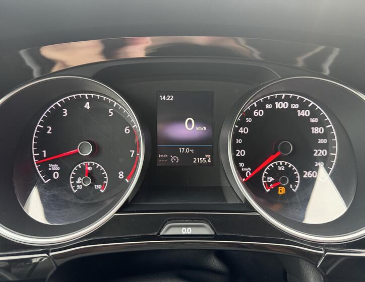 Volkswagen Touran 27