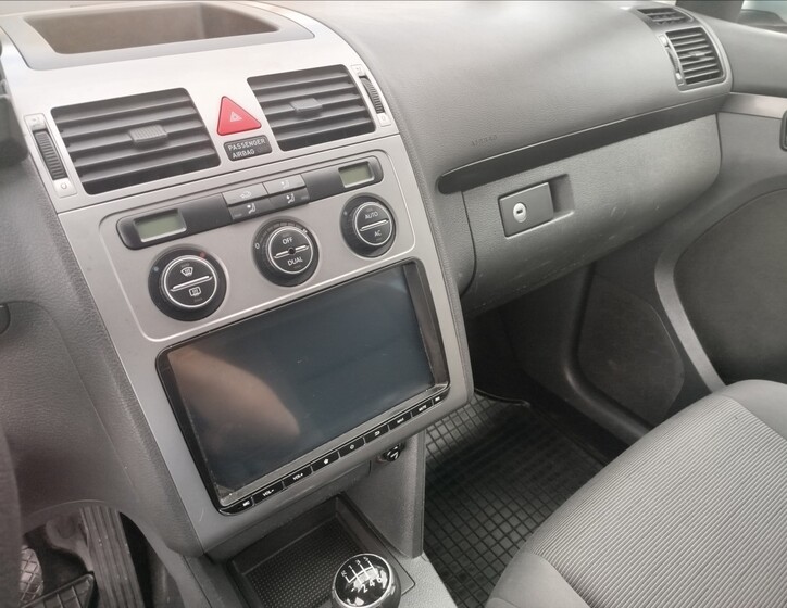 Volkswagen Touran 18