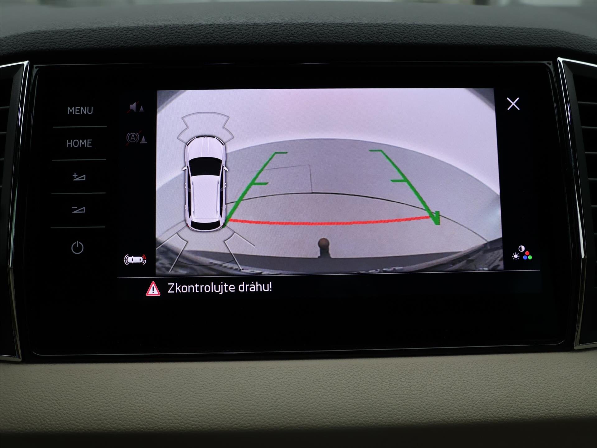 Škoda Karoq SUV / Terénní 1,5 l 110 kw