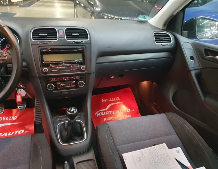 Volkswagen Golf Hatchback 1,2 l 63 kw