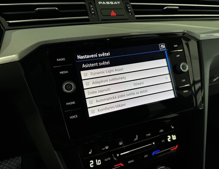 Volkswagen Passat Kombi 2,0 l 110 kw