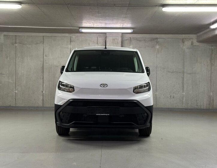 Toyota ProAce City VAN-Minibus 1,2 l 81 kw