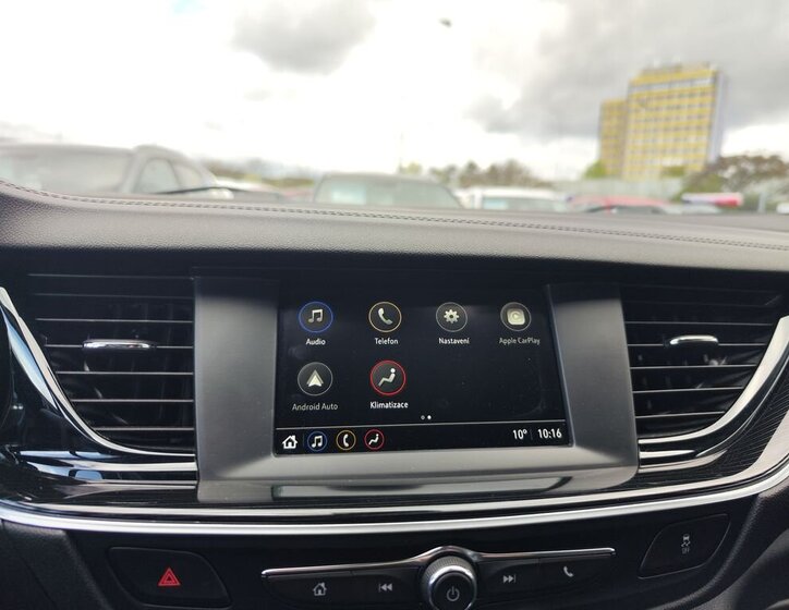 Opel Insignia Kombi 2,0 l 125 kw