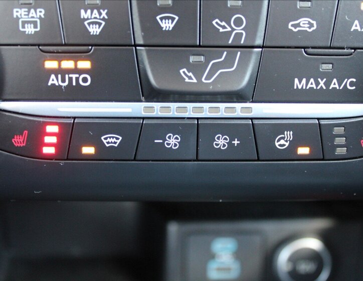 Ford Kuga SUV / Terénní 1,5 l 110 kw