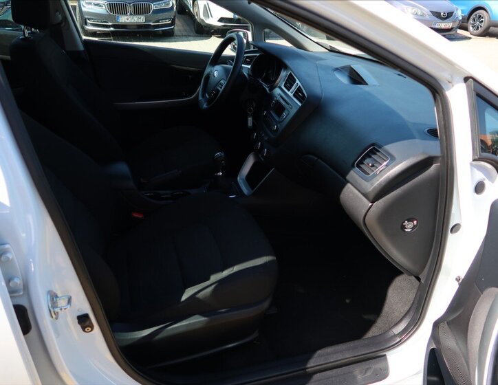 KIA Ceed Hatchback 1,4 l 66 kw