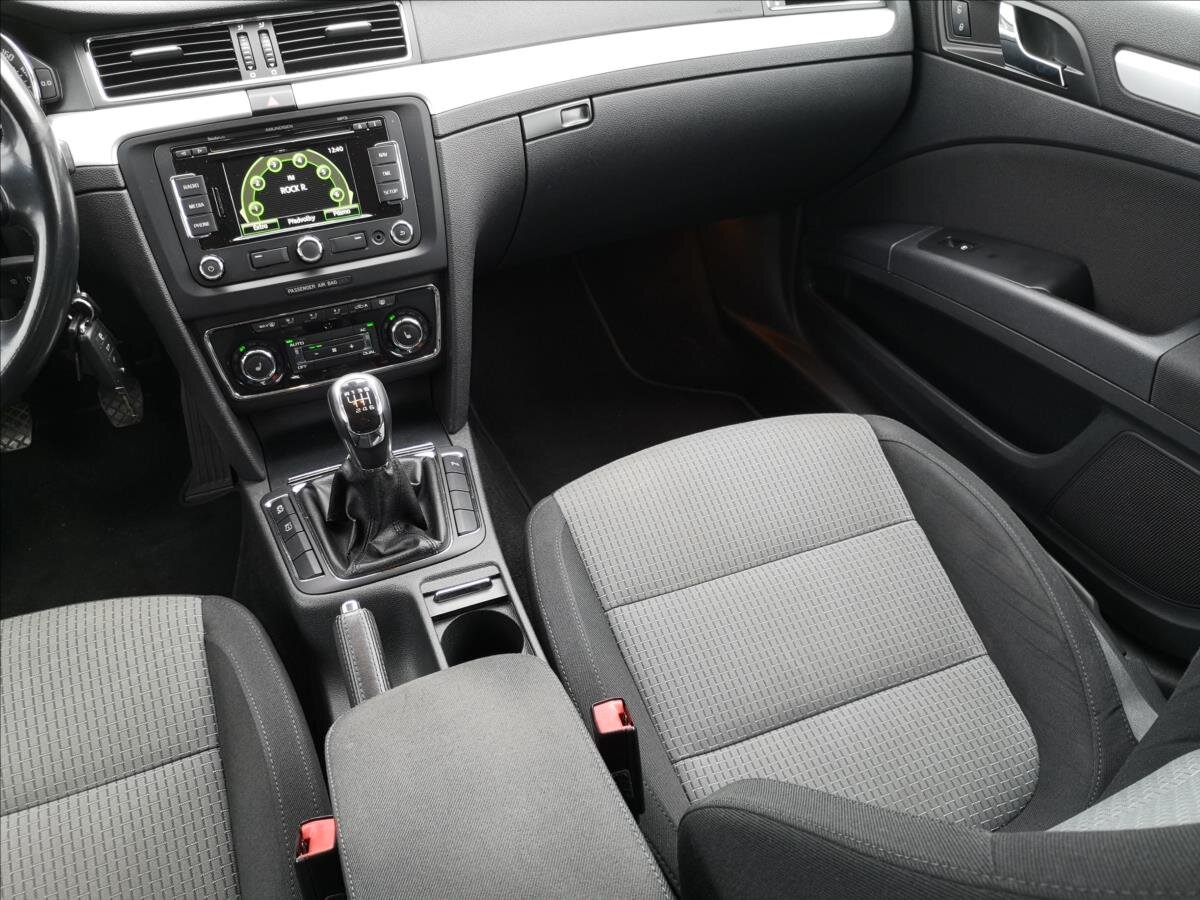 Škoda Superb Sedan / Limuzína 2,0 l 147 kw
