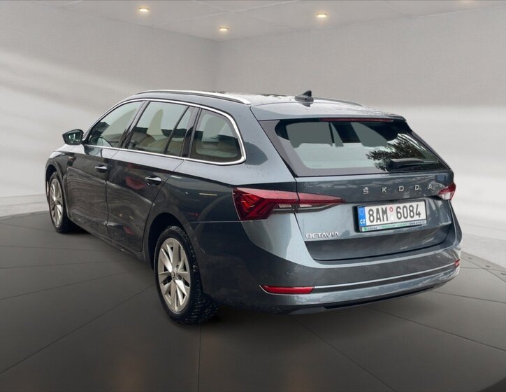 Škoda Octavia Kombi 2,0 l 110 kw