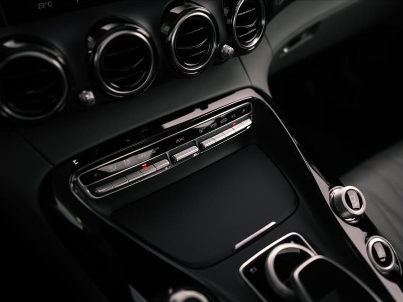 Mercedes-Benz AMG GT 24