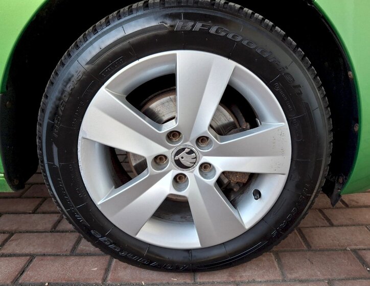 Škoda Rapid Hatchback 1,2 l 66 kw