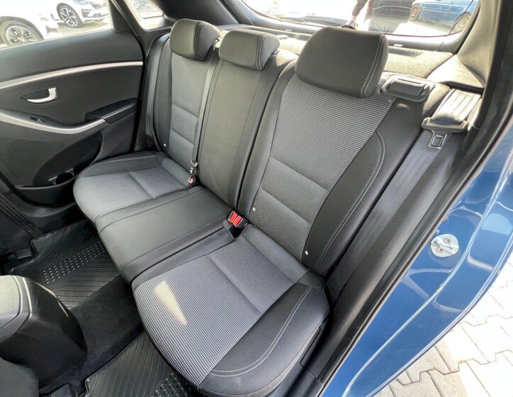 Hyundai i30 Hatchback 1,6 l 81 kw