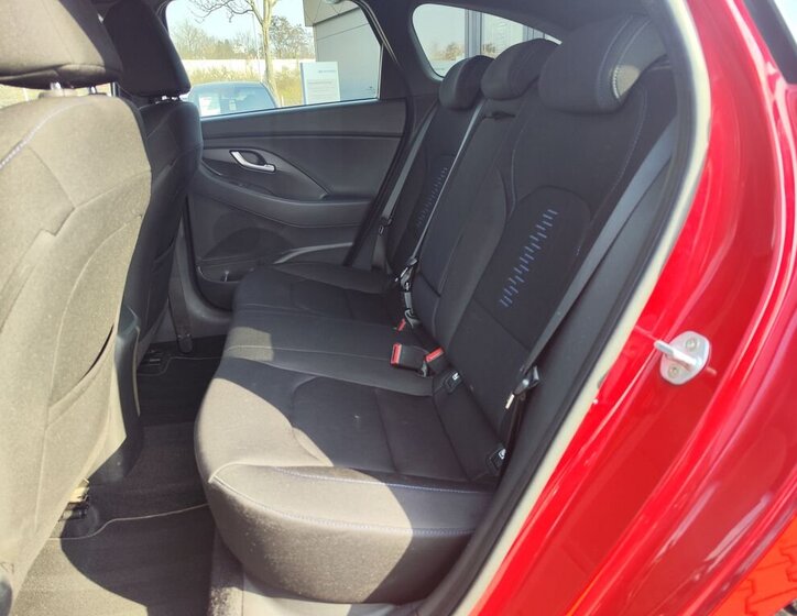 Hyundai i30 Kombi 1,4 l 103 kw