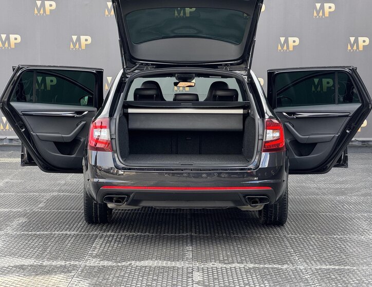 Škoda Octavia Kombi 2,0 l 180 kw