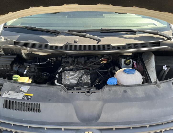 Volkswagen Transporter 24