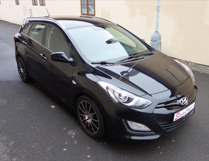 Hyundai i30 4