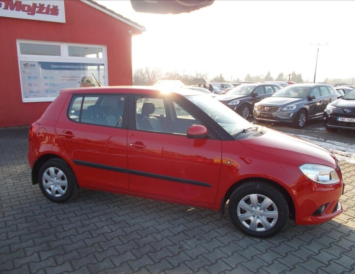 Škoda Fabia Hatchback 1,2 l 63 kw