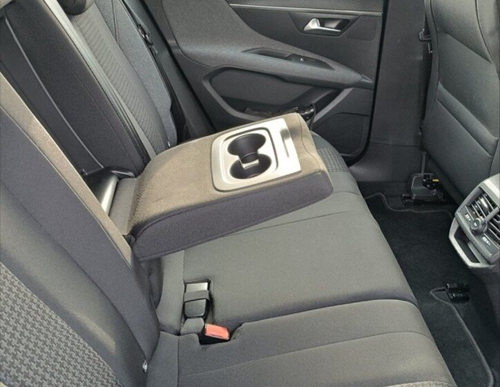 Peugeot 3008 SUV / Terénní 0,0 96 kw