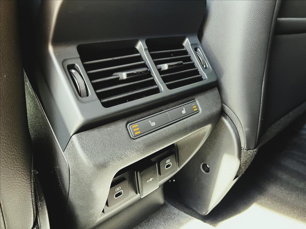 Land Rover Range Rover Evoque SUV / Terénní 2,0 l 120 kw