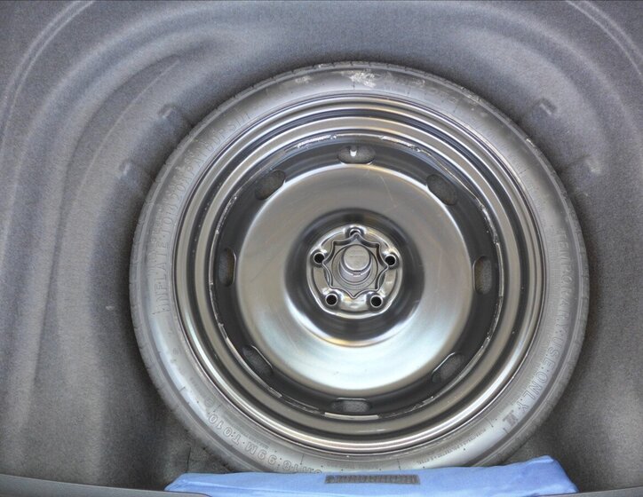 Volkswagen Golf Kombi 2,0 l 85 kw