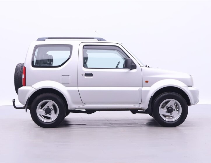 Suzuki Jimny SUV 1,3 l 62 kw