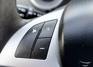 Lancia Delta Hatchback 1,6 l 88 kw