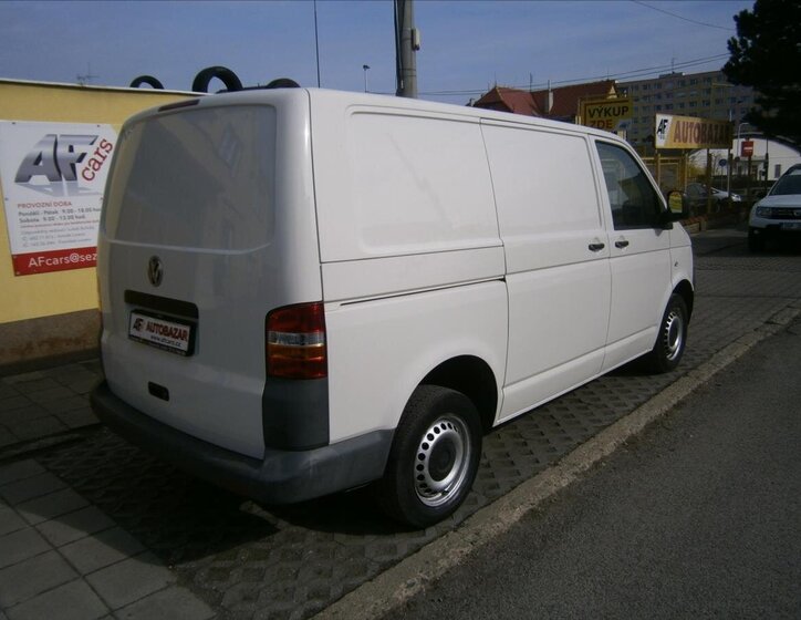 Volkswagen Transporter Ostatní 1,9 l 62 kw