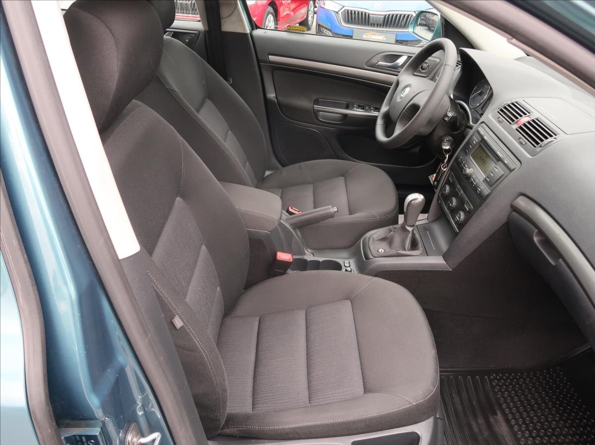 Škoda Octavia Kombi 2,0 l 103 kw