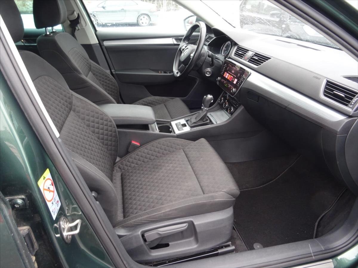 Škoda Superb Kombi 1,6 l 88 kw