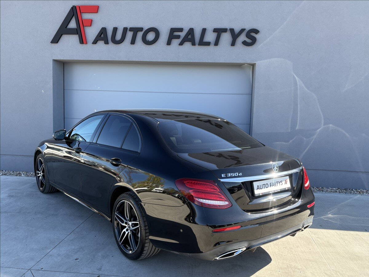 Mercedes-Benz Třídy E Sedan / Limuzína 3,0 l 190 kw