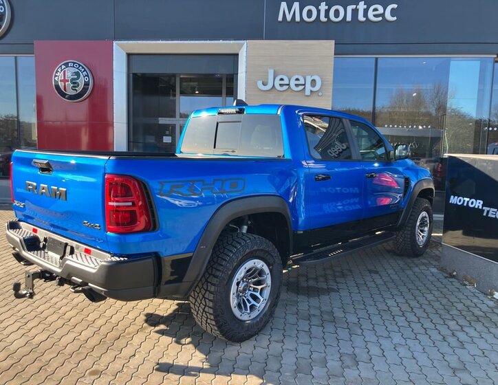 Dodge RAM Pick-up 3,0 l 403 kw