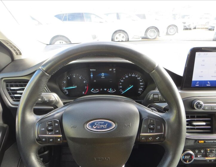 Ford Focus Kombi 999,0 114 kw