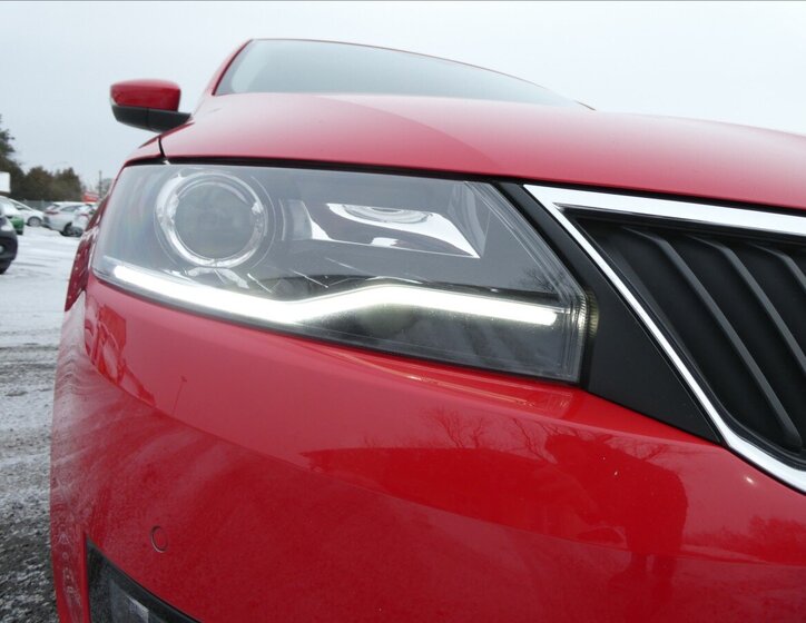 Škoda Rapid Sedan 999,0 81 kw