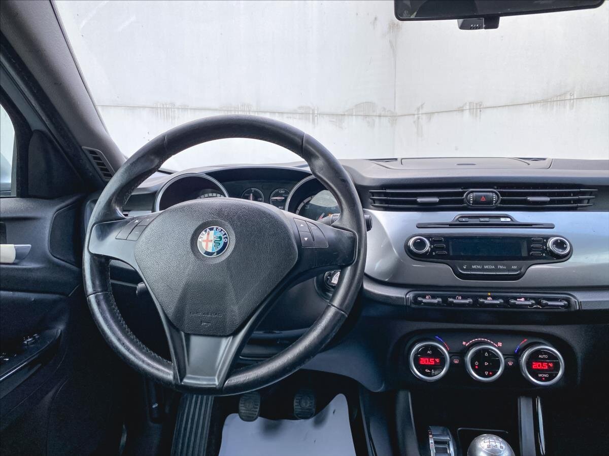 Alfa Romeo Giulietta Hatchback 1,6 l 77 kw
