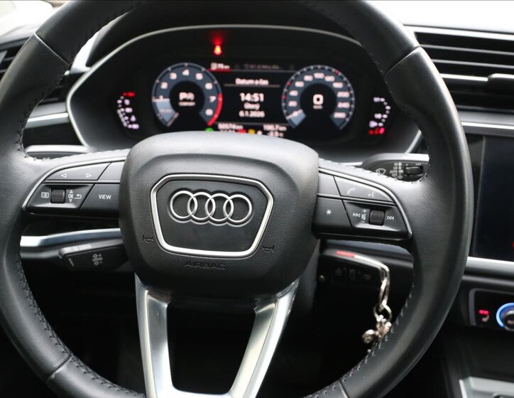 Audi Q3 SUV / Terénní 2,0 l 140 kw