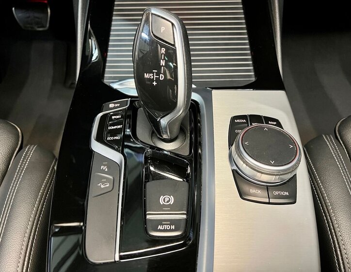 BMW X3 SUV / Terénní 3,0 l 195 kw