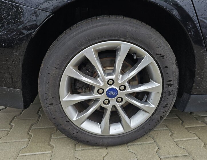 Ford Mondeo Kombi 2,0 l 88 kw