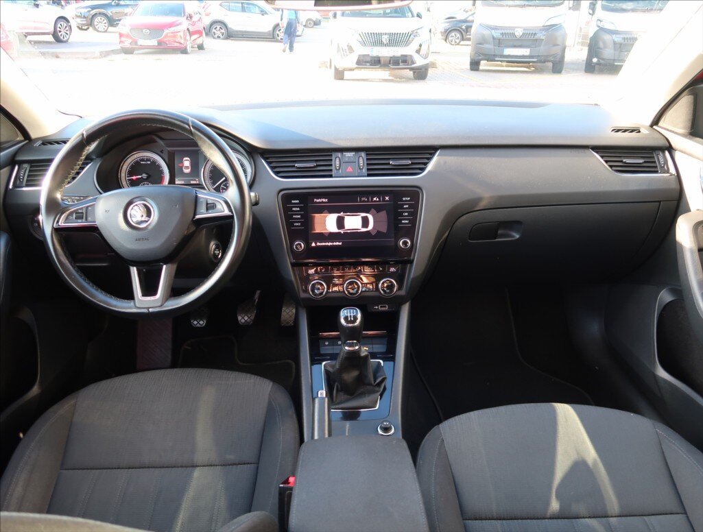 Škoda Octavia Liftback 1,6 l 85 kw