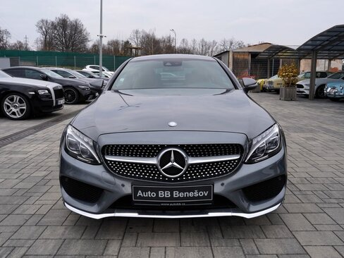 Mercedes-Benz Třídy C Kupé 2,1 l 150 kw