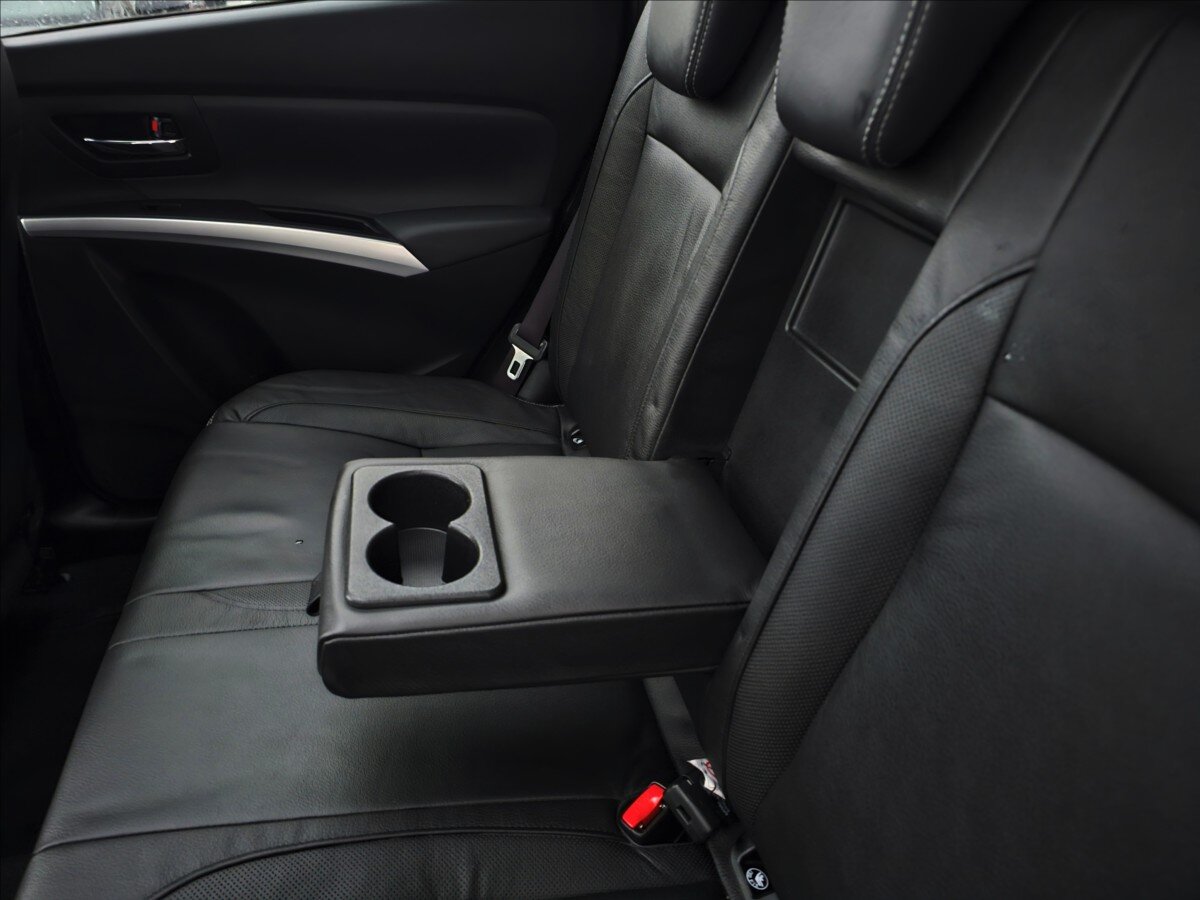 Suzuki SX4 S-Cross Hatchback 1,4 l 103 kw