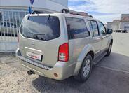 Nissan Pathfinder 3