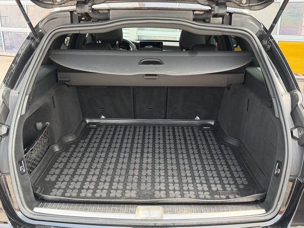 Mercedes-Benz Třídy C Kombi 3,0 l 287 kw